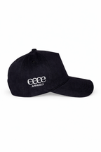 Blank snapback cap